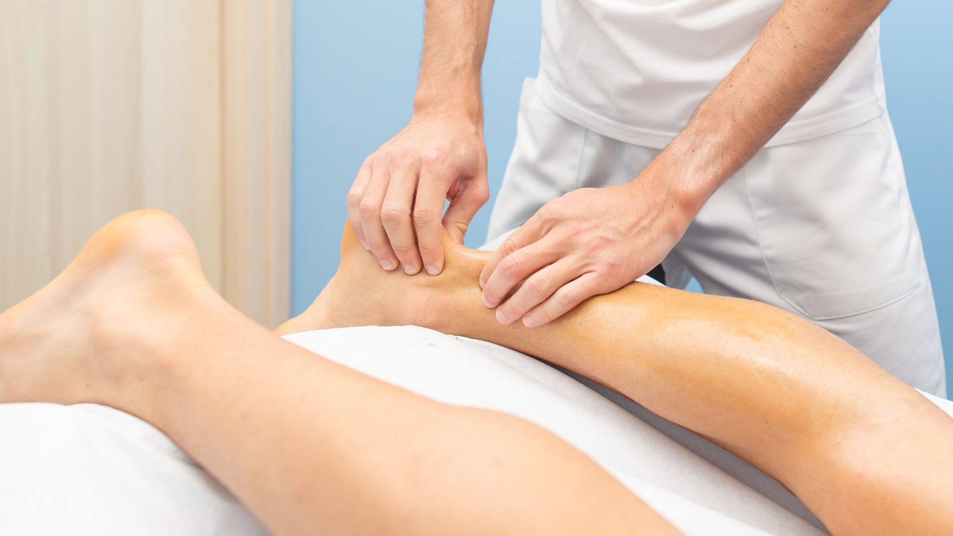 Achilles Tendinitis vs Bursitis